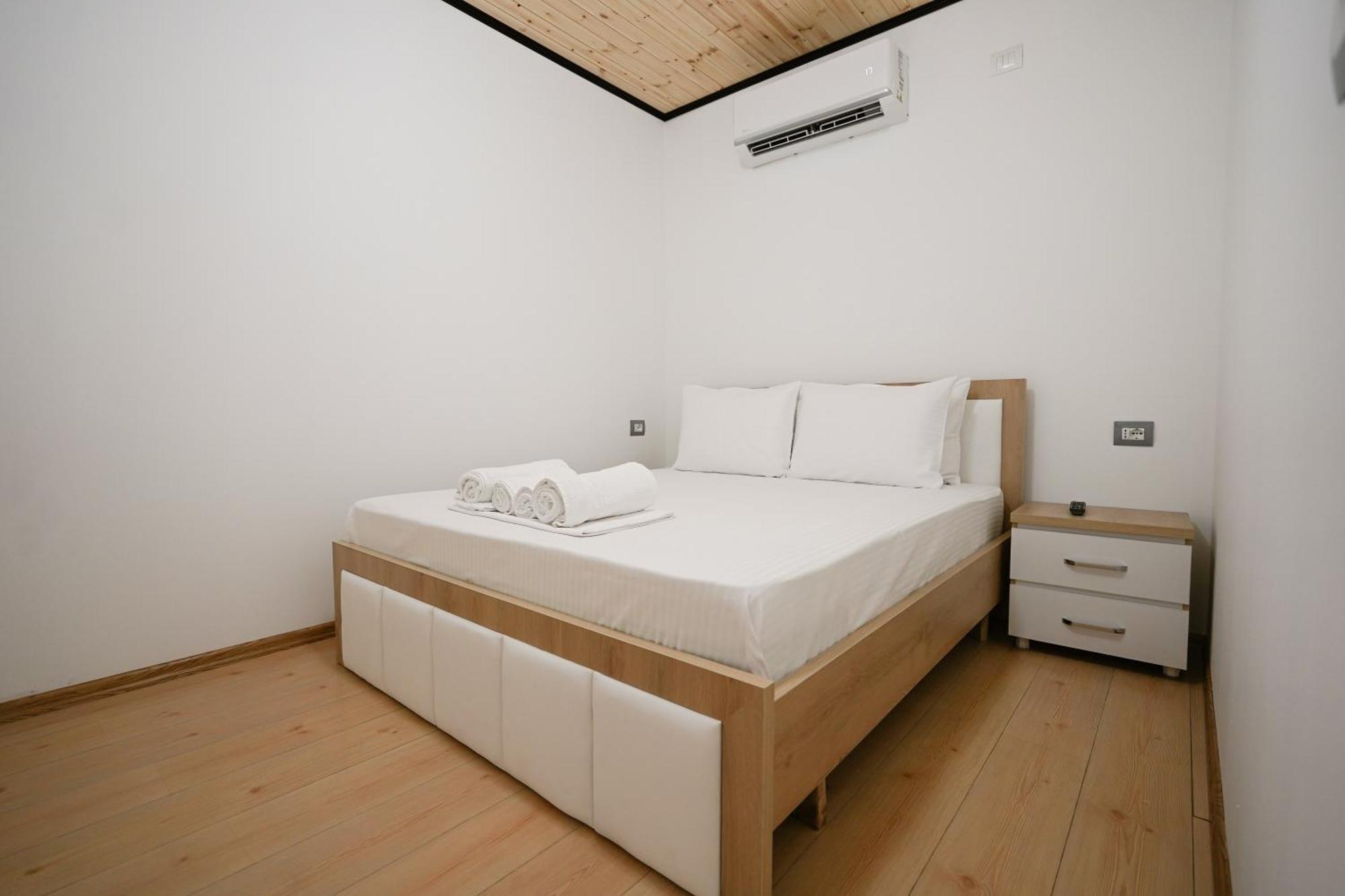 Ora Apartments Gjirokastra Zewnętrze zdjęcie